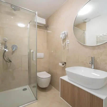 Appartement Pamer, 4th Floor, No Elevator
